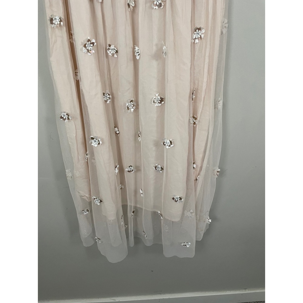 By Anthropologie Billie Textured Tulle Skirt with Flower Appliques Size 4 - Picture 9 of 12